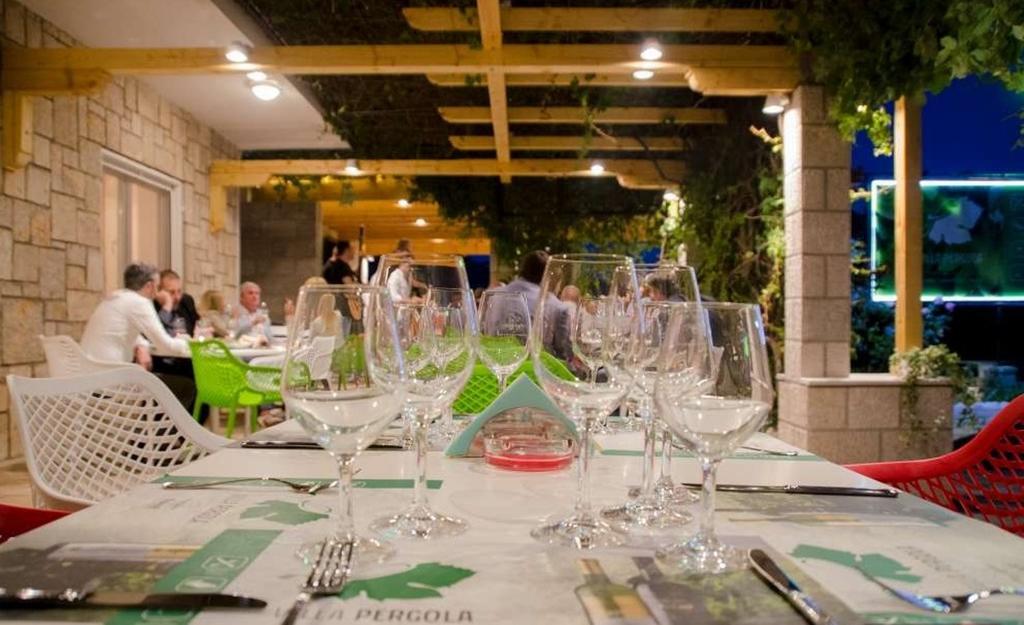 villa pergola Trebinje Esterno foto